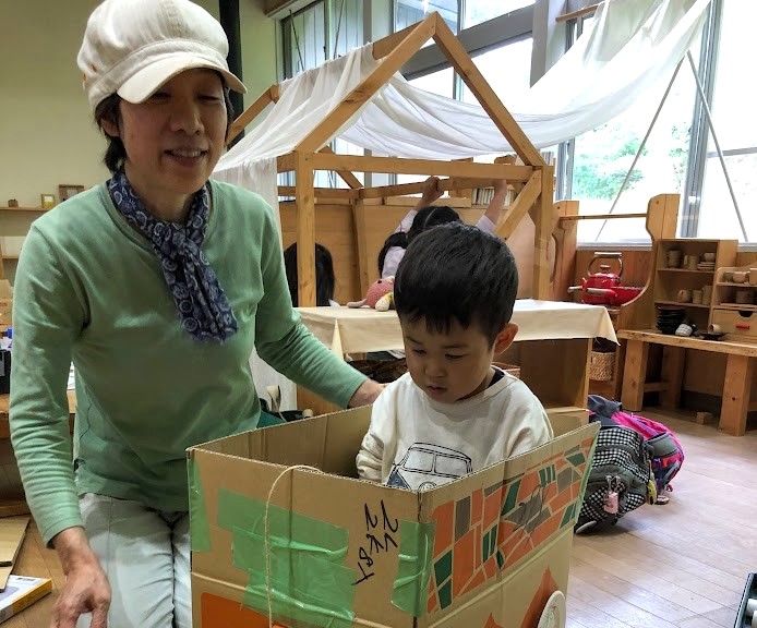 夕方保育パート職員を募集します。